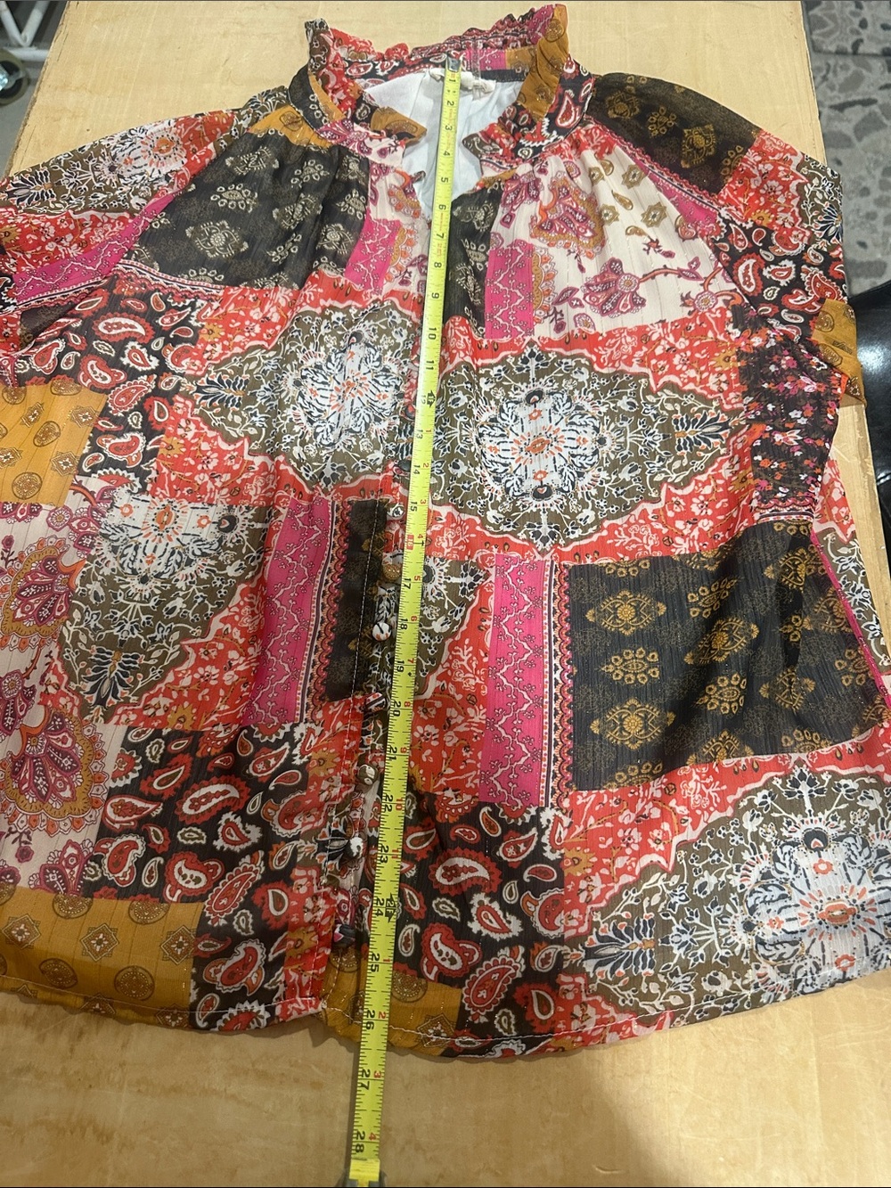 entro Multicolor Patchwork Button-Down Blouse - Picture 7 of 7